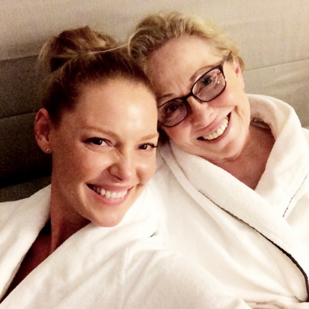 Welcome to our closet! - Picture 3 of 3